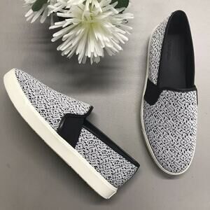 Vince Blair Sneaker Shoe Black White Knit Flat Slip On Rubber Sole Size 10 NIB